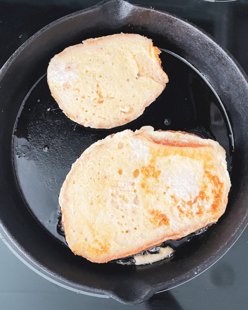 French Toast Skillet - A Table Top Affair Easy Breakfast French